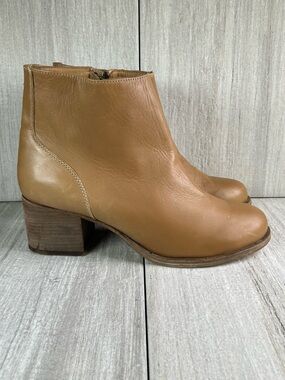 Beek Cognac Leather Handmade Block Heel Ankle Booties Sidezip Womens Size 10